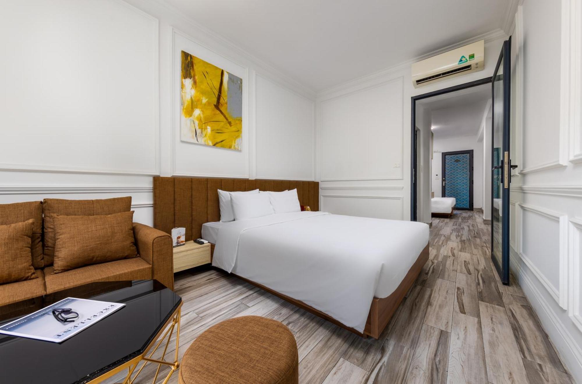 Hotel Center View And 3*