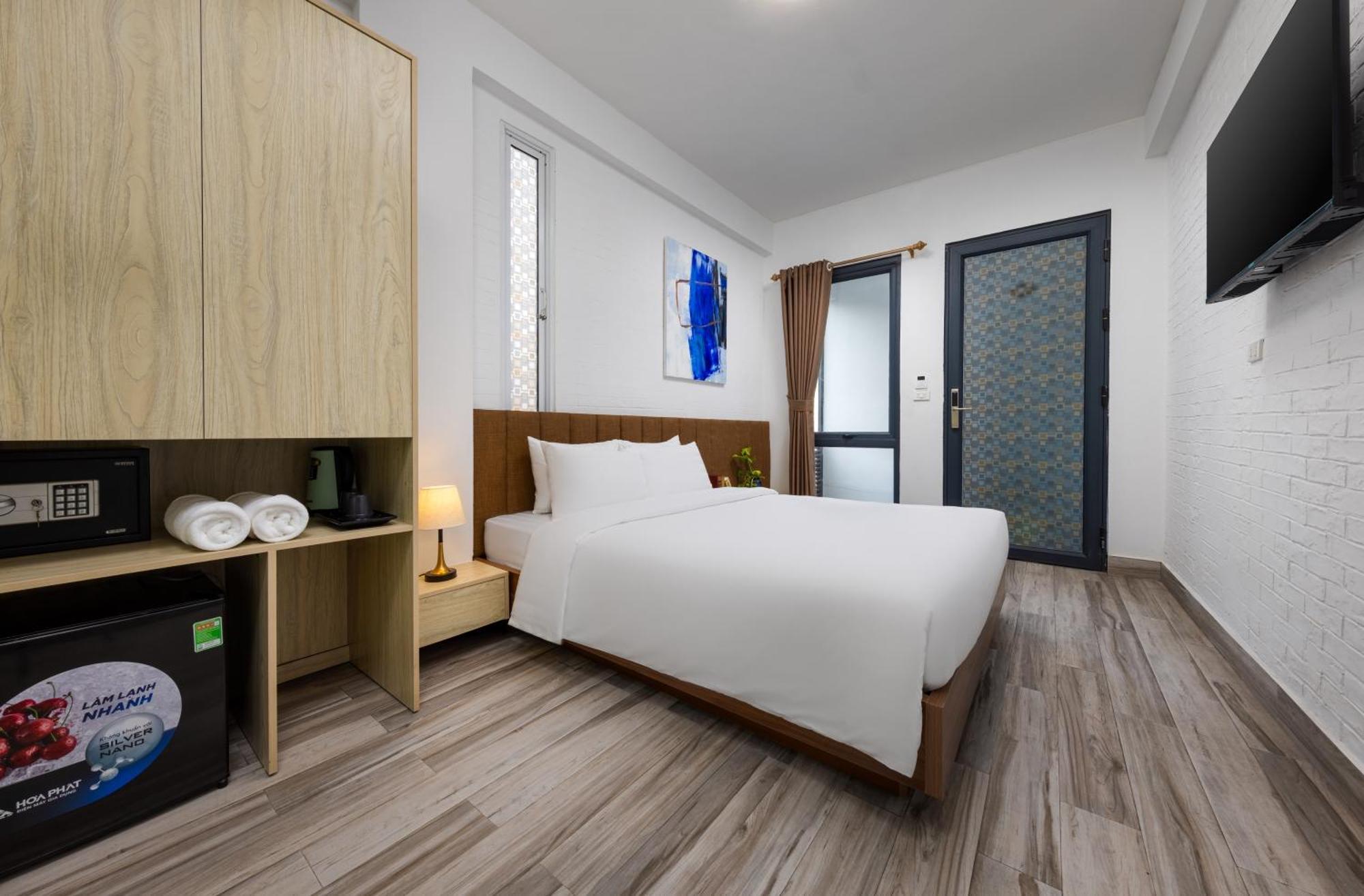 Hotel Center View And